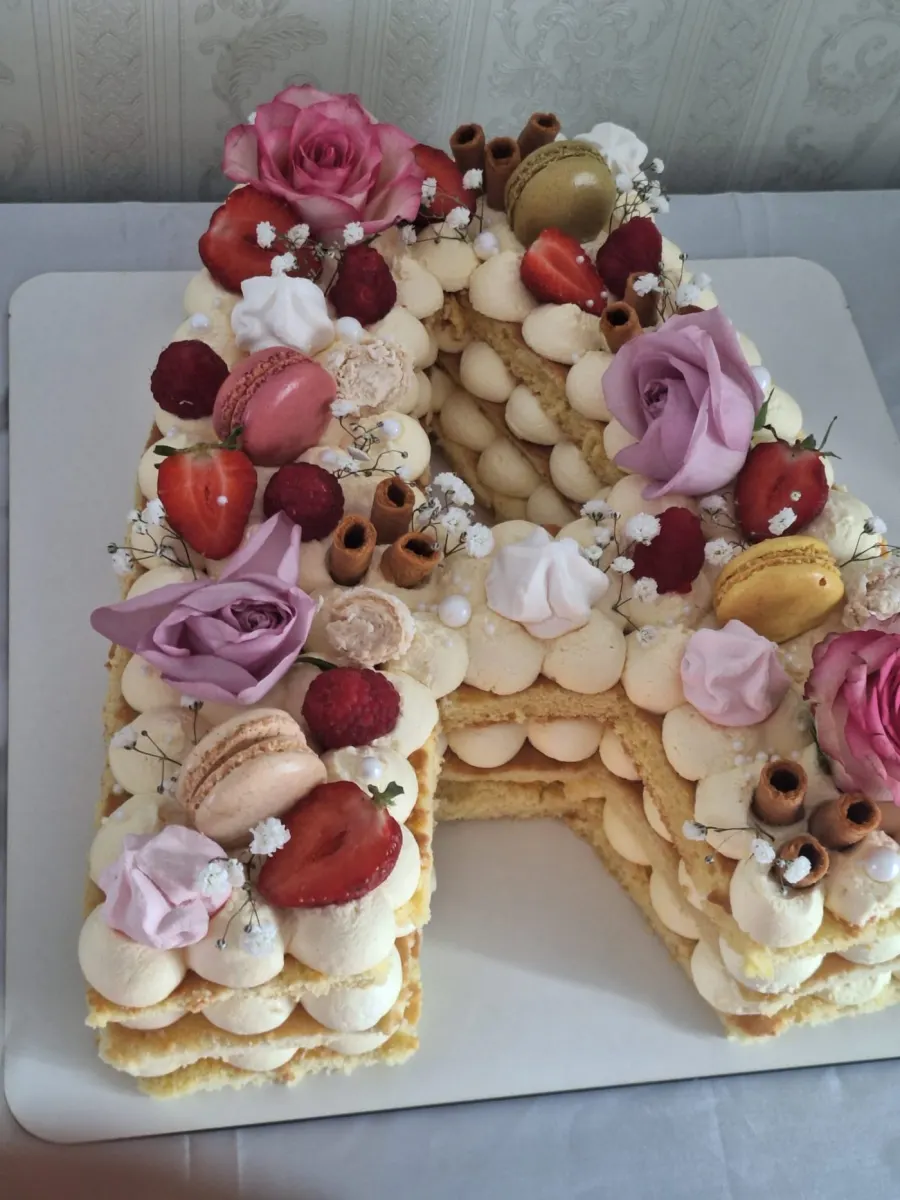 Cake design personnalisé réalisé sur-mesure par Esperanza à Erquinghem-Lys