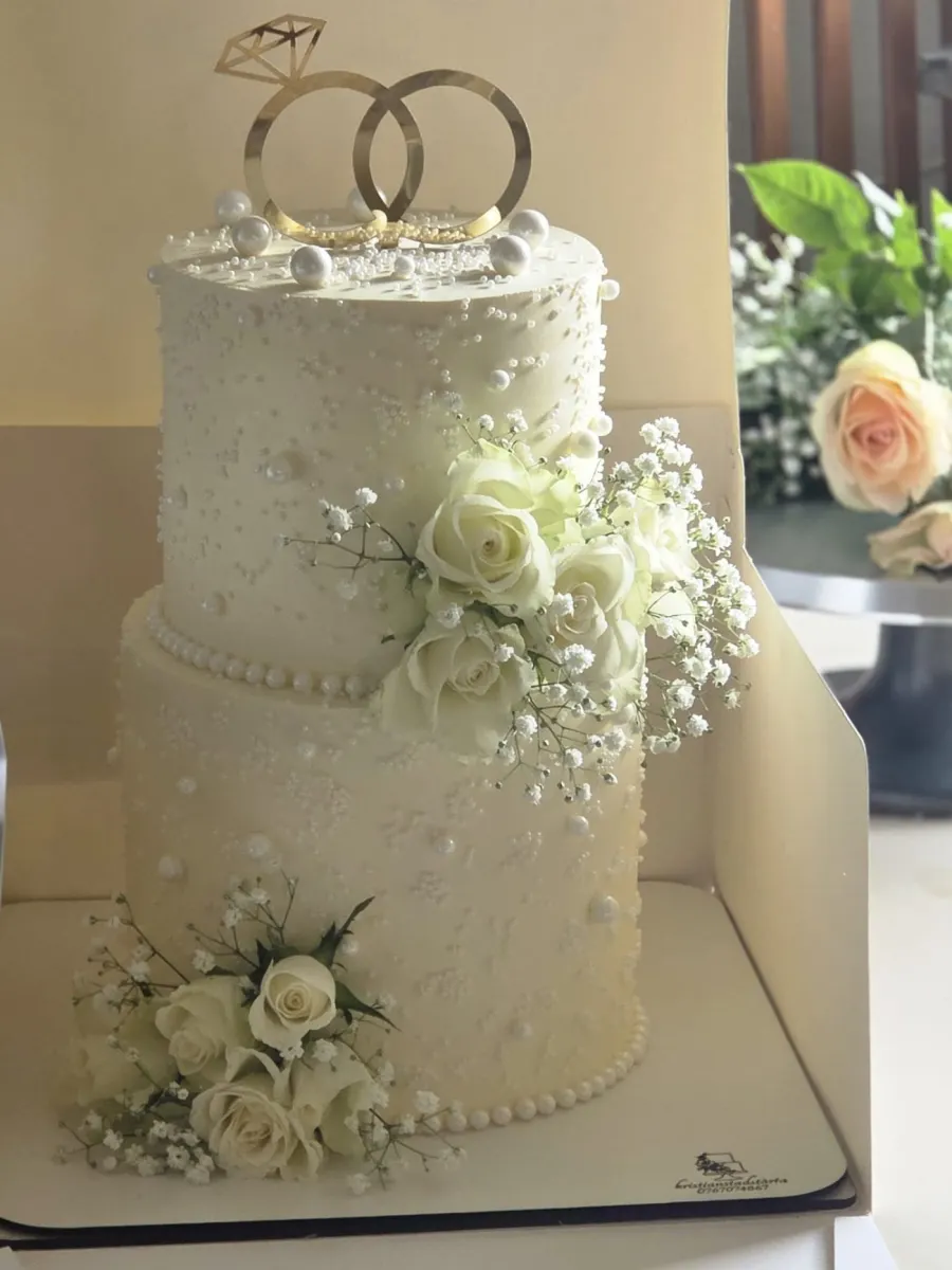 Pièce montée de mariage à étages réalisée par Esperanza
