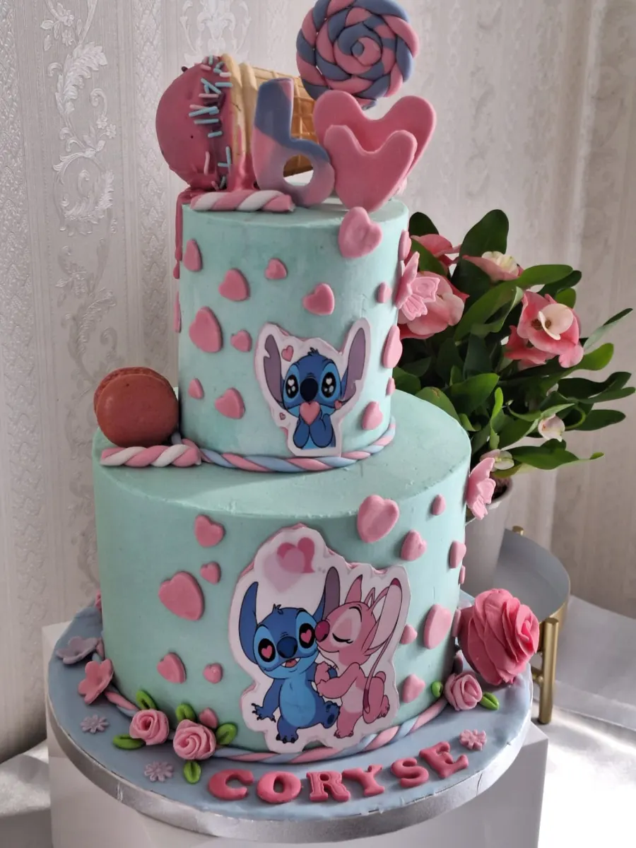 Gâteau sur-mesure pour anniversaire à Erquinghem-Lys